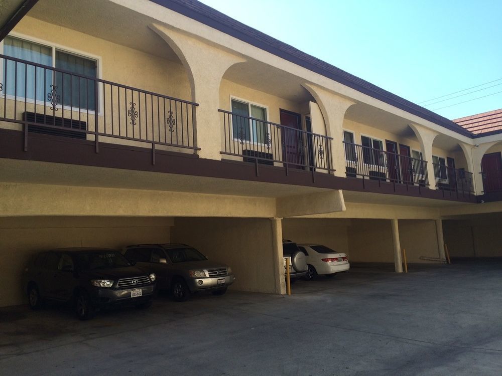 Hyland Long Beach